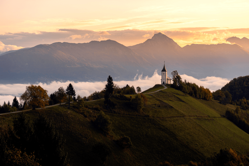 Horizontalno pomirenje: Križ i Crkva